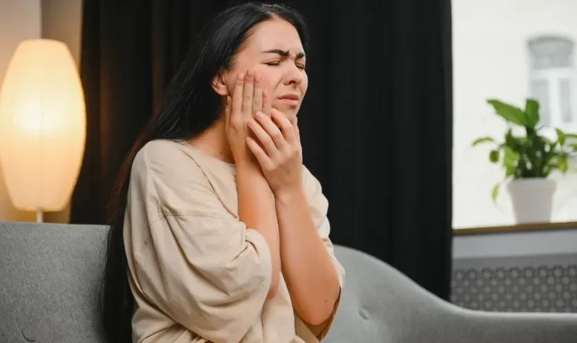 Step-by-Step Guide for Dental Emergencies and First Aid