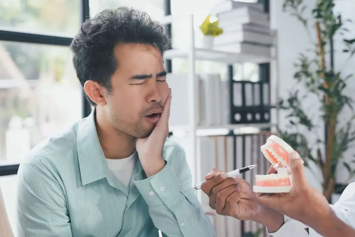 Why Your Throbbing Tooth Pain Could Be a Dangerous Abscess