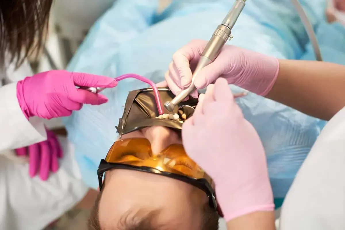 Root Canal Recovery: What to Eat, Expect, and When to Call